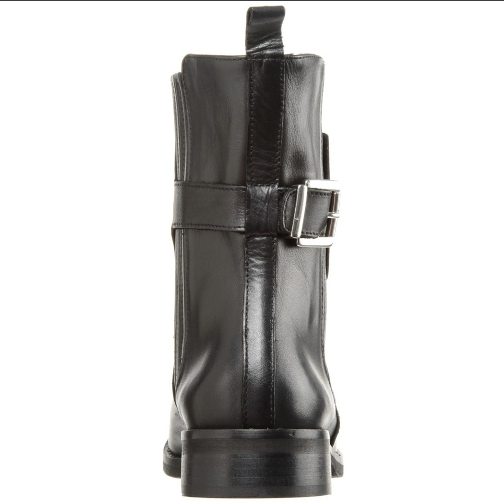 Sleek Chelsea Stelle Monelle Booties - Picture 5 of 8
